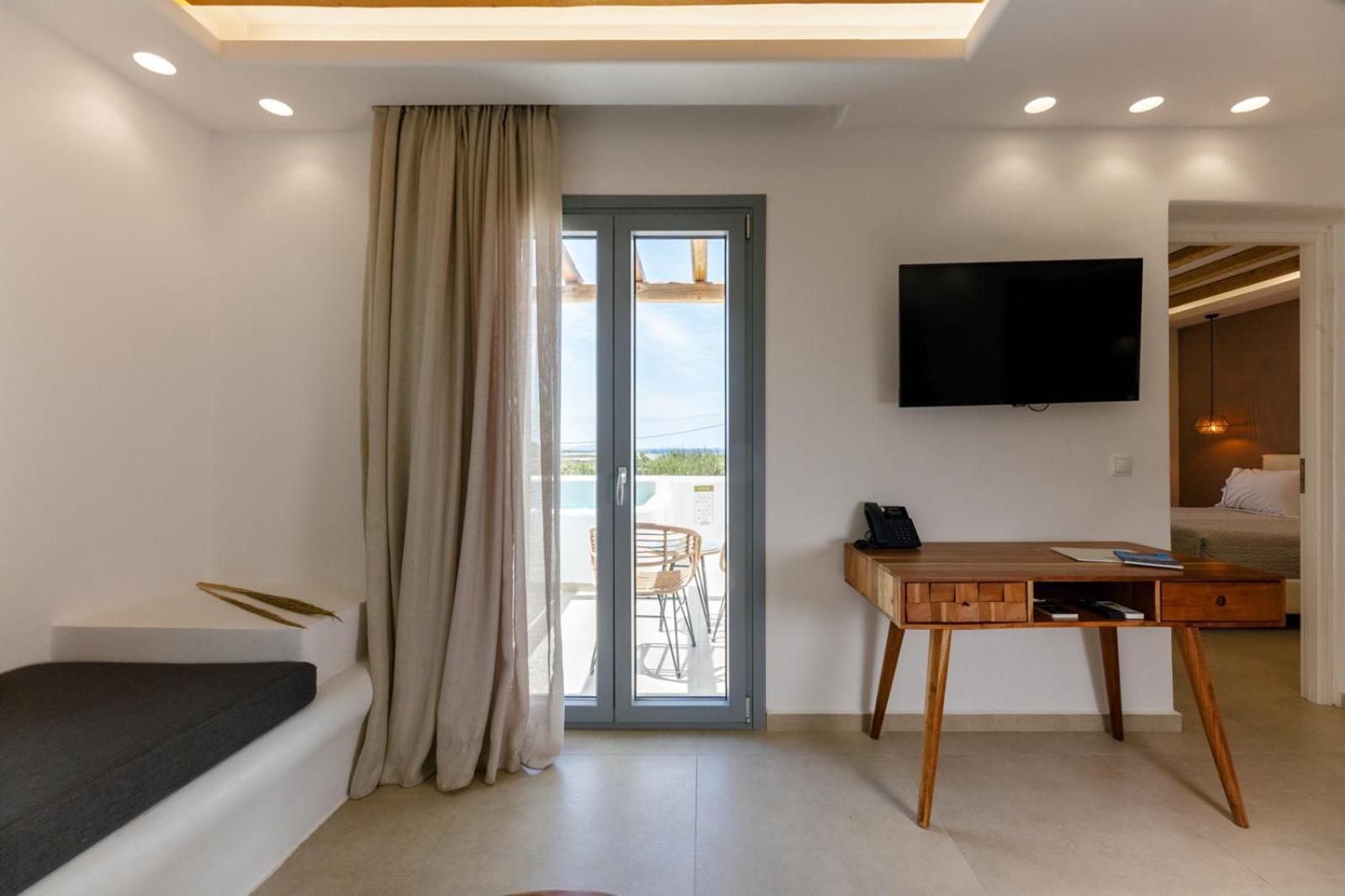 Naxos Finest Hotel & Villas Naxos City Exterior photo