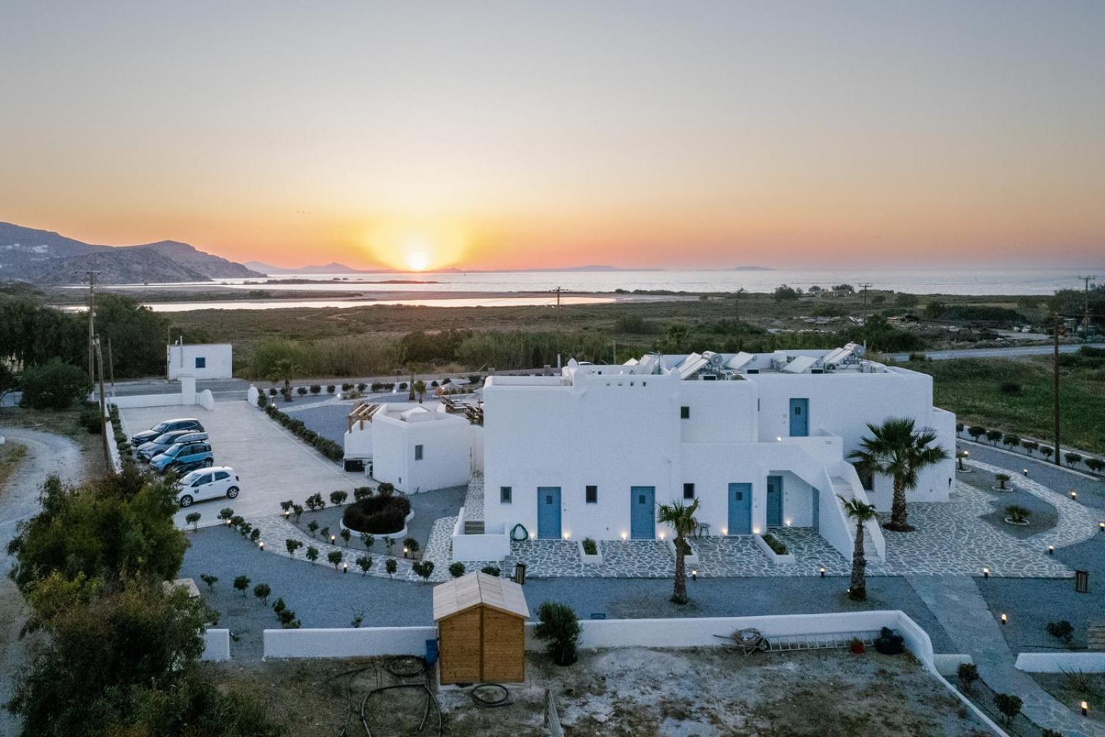 Naxos Finest Hotel & Villas Naxos City Exterior photo