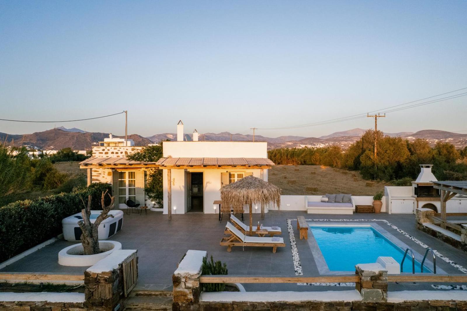 Naxos Finest Hotel & Villas Naxos City Exterior photo